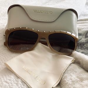 VALENTINO SUNGLASSES